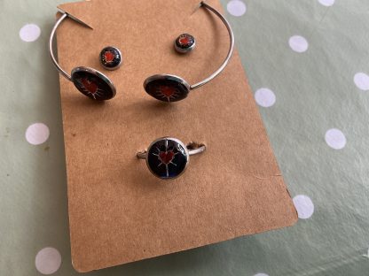 bracelet ring and earring set blue with red hearts