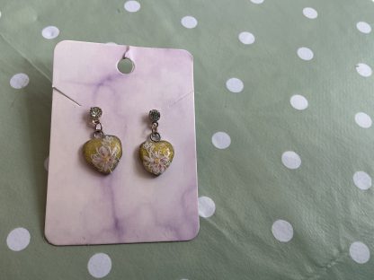 Yellow hearts with flowers