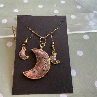 necklace and earring moon resin