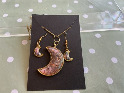 necklace and earring moon resin