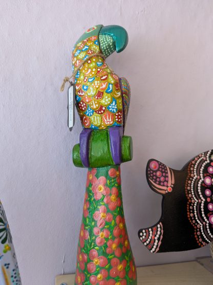 dotted parrot