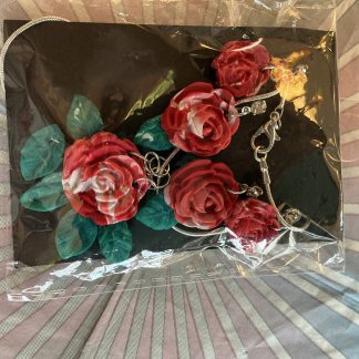 necklace set red flowers and green leaves