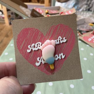 foot lolliepop pin